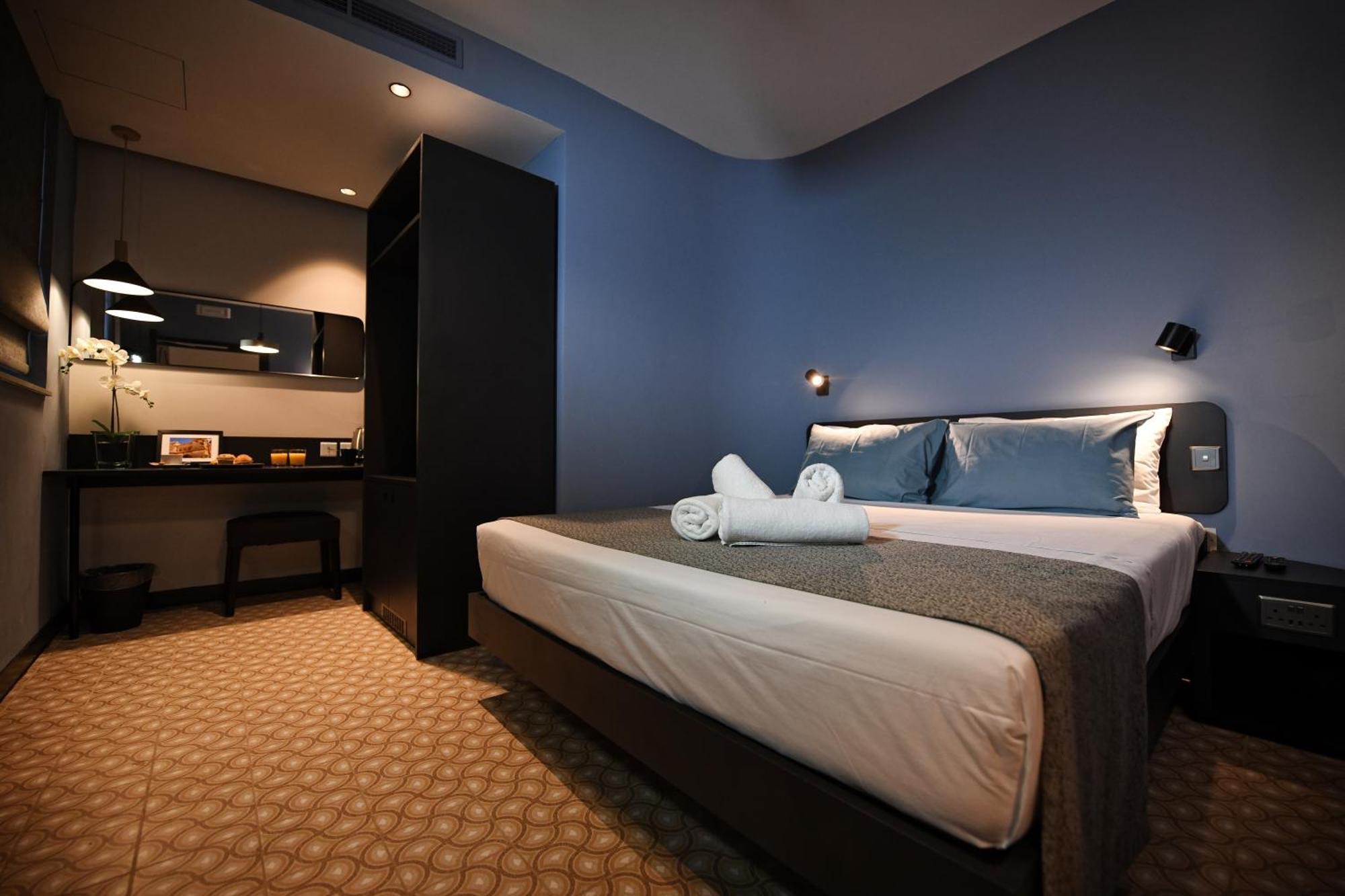 Bed and Breakfast Victoria By Petit Chic Меллиеха Экстерьер фото