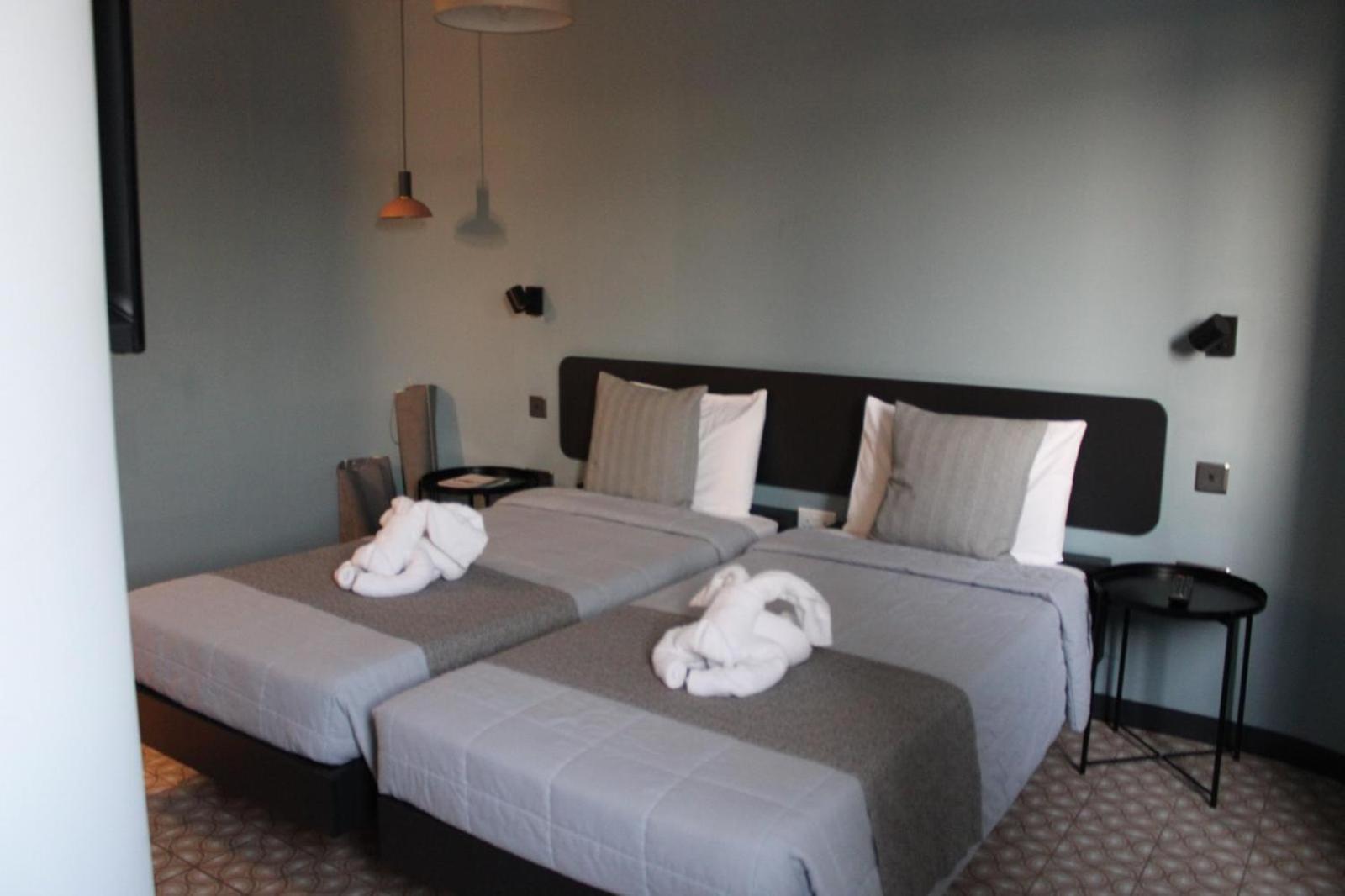 Bed and Breakfast Victoria By Petit Chic Меллиеха Экстерьер фото