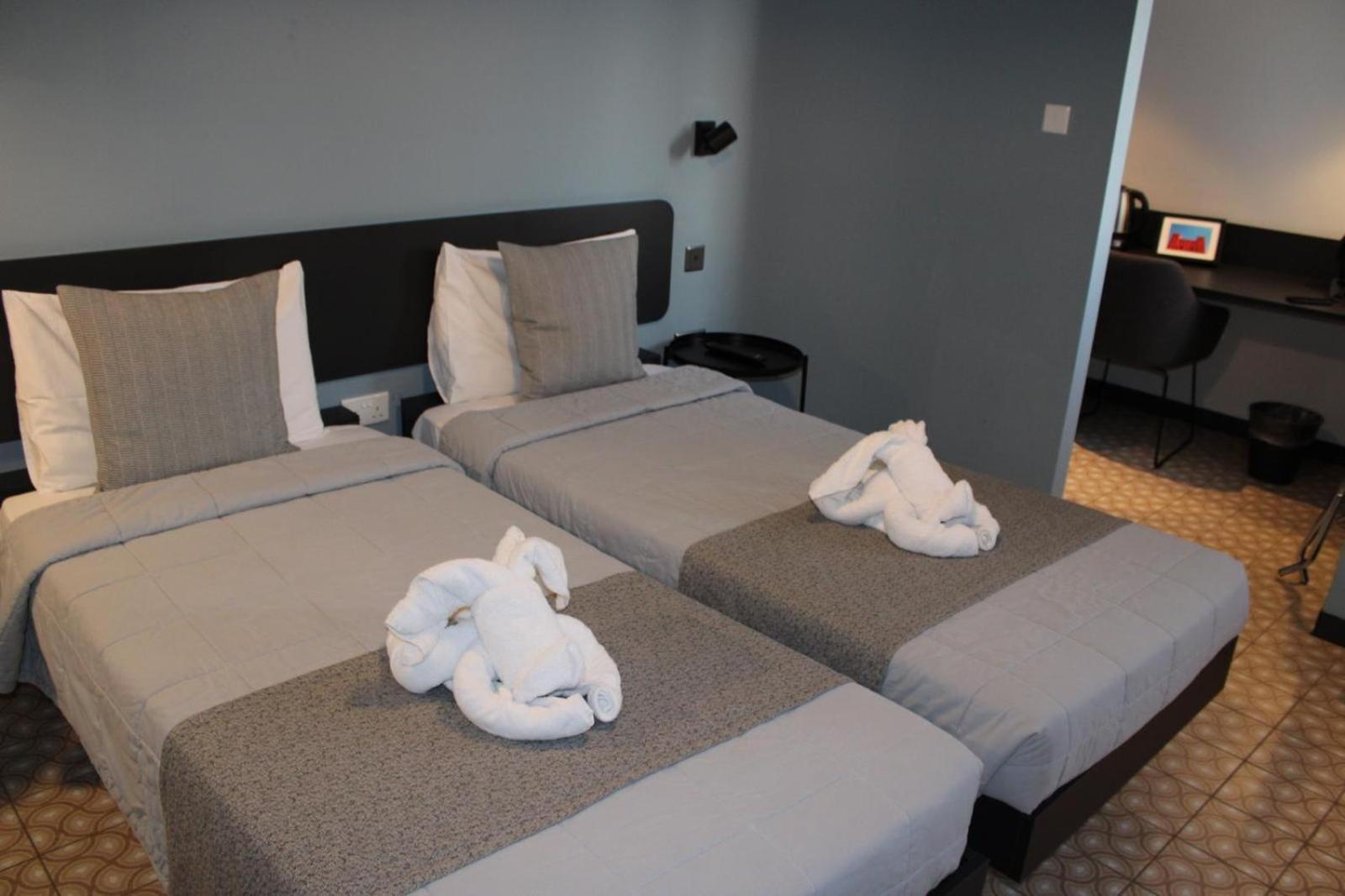 Bed and Breakfast Victoria By Petit Chic Меллиеха Экстерьер фото